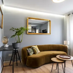 Apartamento De Diseno En El Barrio Pesquero, Santander